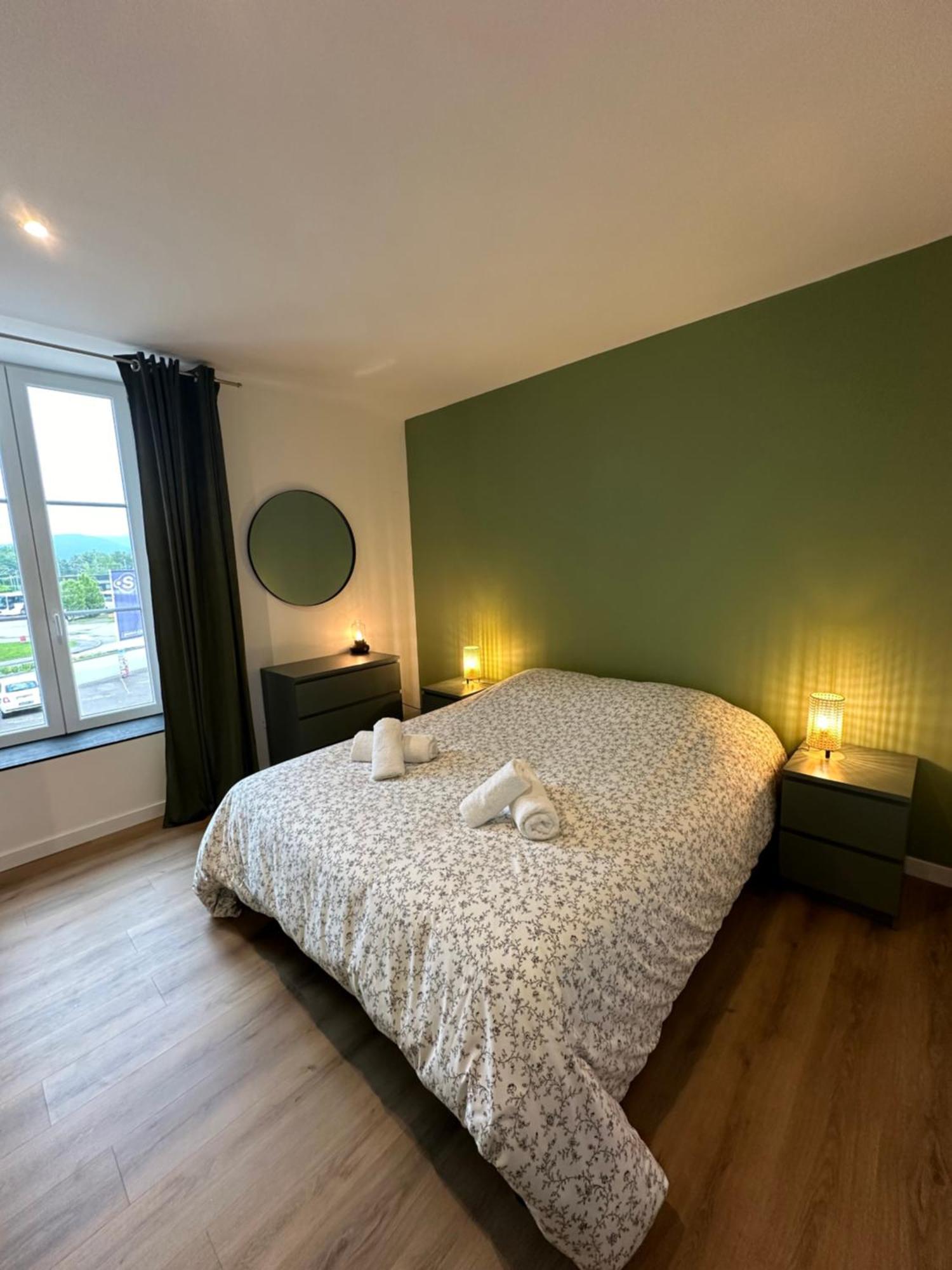 Appartement De La Gare Remiremont Exteriör bild